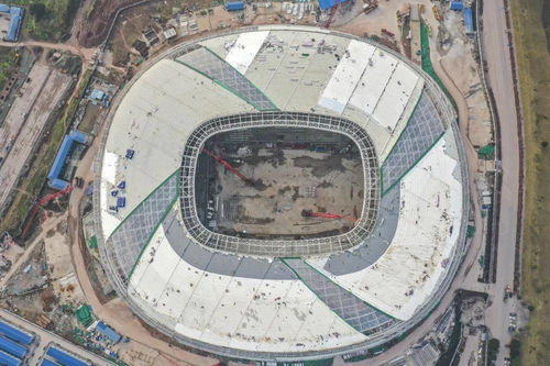 陰雨天氣回歸，部分地區迎降雪 體育場地鋪裝的新挑戰與應對策略